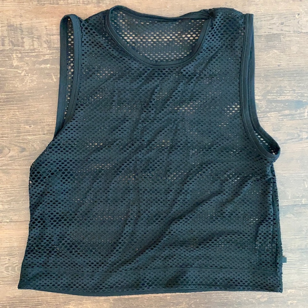 Lululemon mesh tank